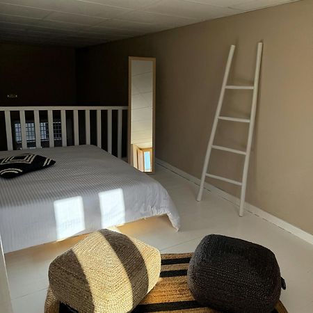 Opora Appartement Ermoupoli Buitenkant foto