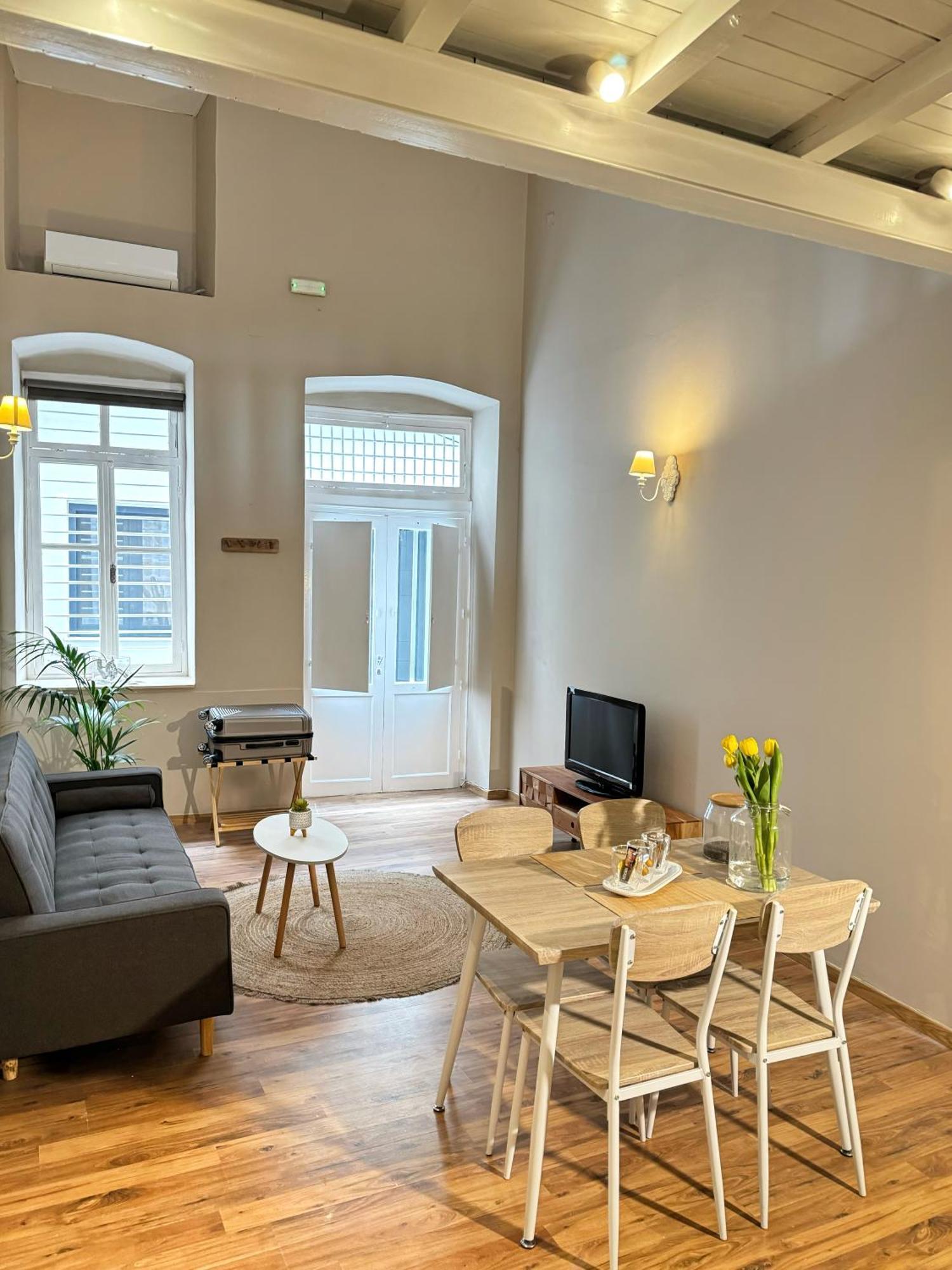 Opora Appartement Ermoupoli Buitenkant foto